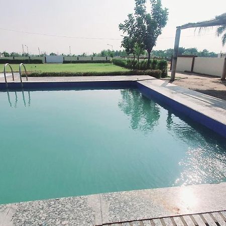 Krishna Farm & Forest Villa Bhuj Luaran gambar