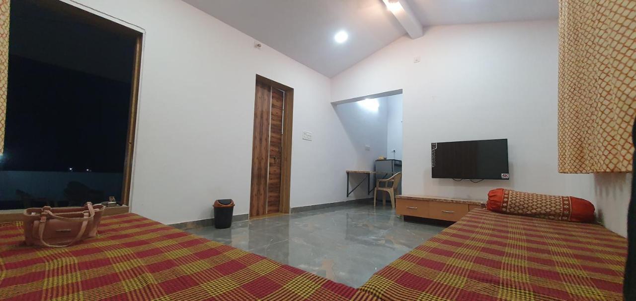 Krishna Farm & Forest Villa Bhuj Luaran gambar