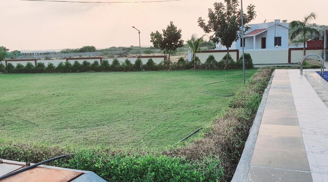Krishna Farm & Forest Villa Bhuj Luaran gambar