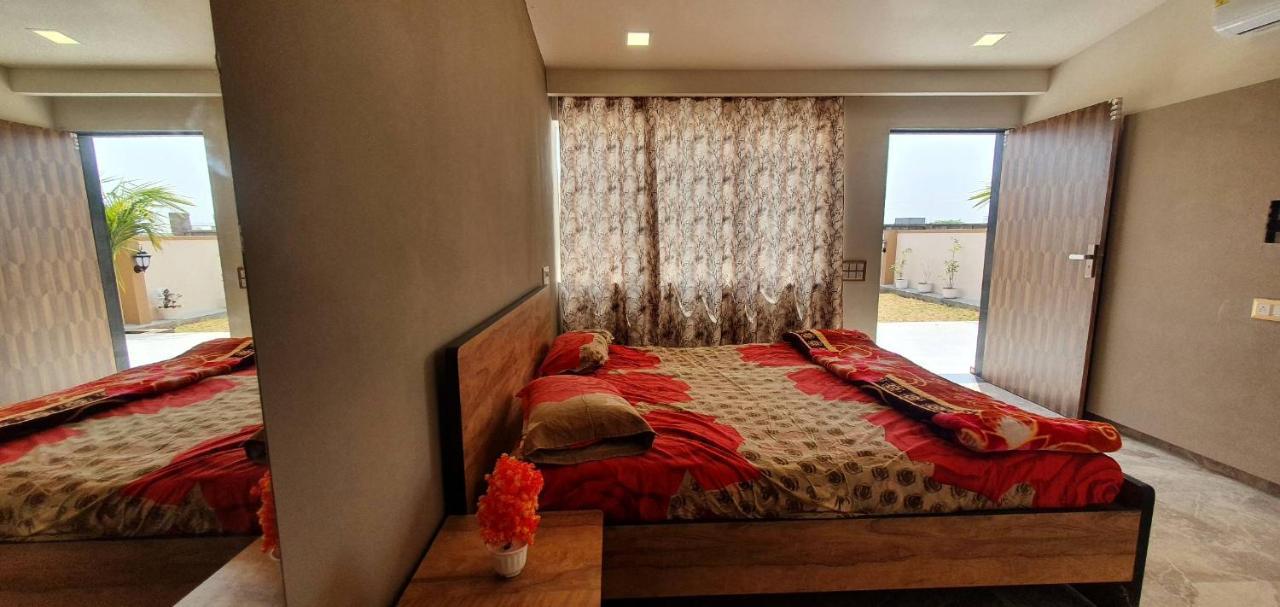 Krishna Farm & Forest Villa Bhuj Luaran gambar
