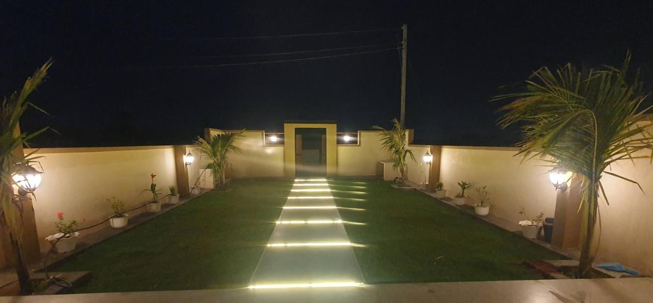 Krishna Farm & Forest Villa Bhuj Luaran gambar