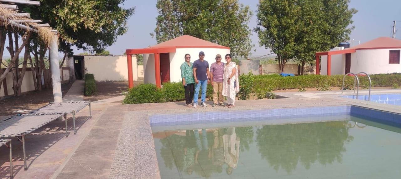 Krishna Farm & Forest Villa Bhuj Luaran gambar