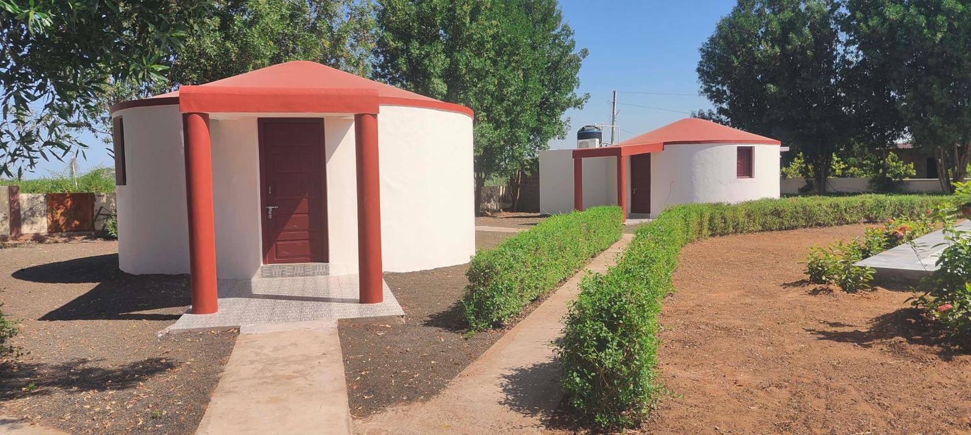 Krishna Farm & Forest Villa Bhuj Luaran gambar